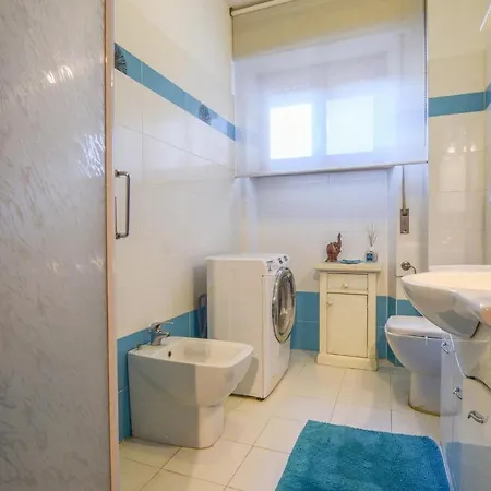 2 Bedroom Amazing In * フォッローニカ