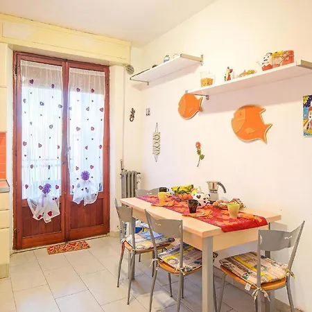 2 Bedroom Amazing In アパート *